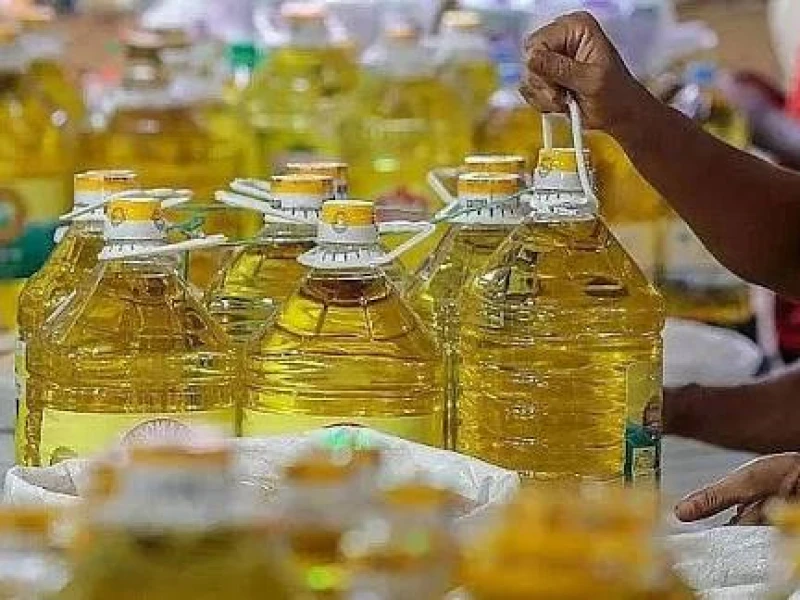 Unauthorized Edible Oil Price Hike Prompts Govt Action: Commerce Adviser
